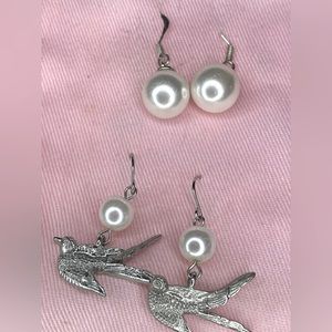 Set of 2 earrings
